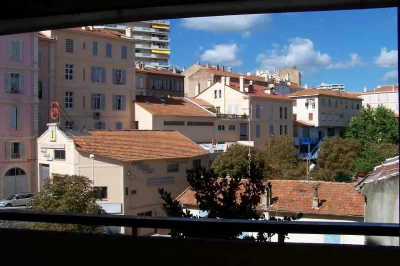 Appartamento Comfortable Flat With Balcony Cannes City Centre