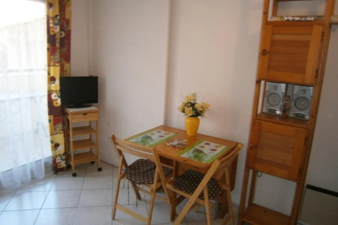 Comfortable Flat With Balcony Cannes City Centre Francia